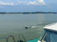 <b>長江流域無人船水文地質調查</b>